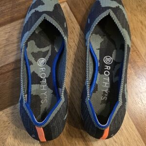 Rothy's Green and Black Camouflage Flats